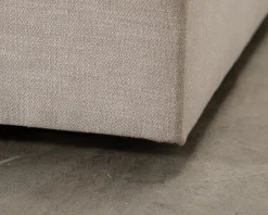 Aito Pilvi 2-sits divansoffa ljusbeige