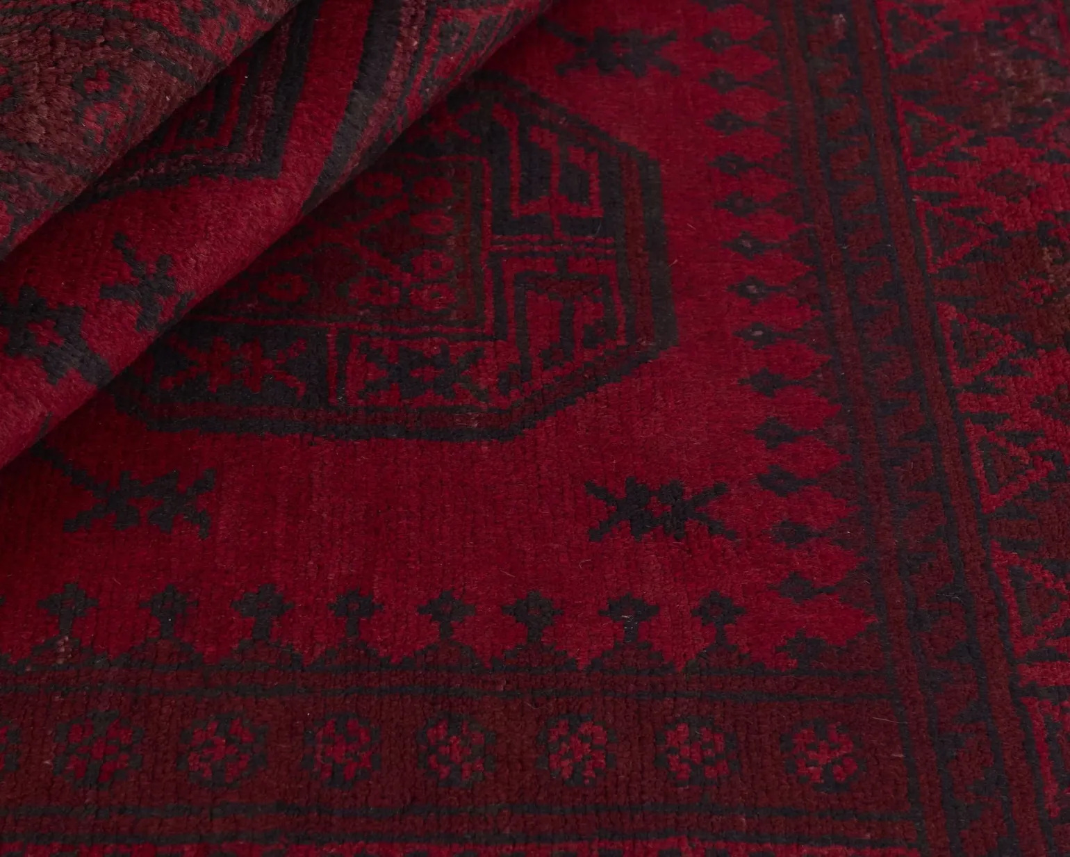 Aktscha orientalisk matta 140 x 196 cm