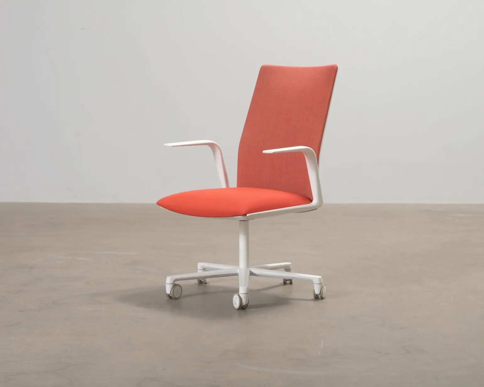 Arper Kinesit Met kontorstol orange