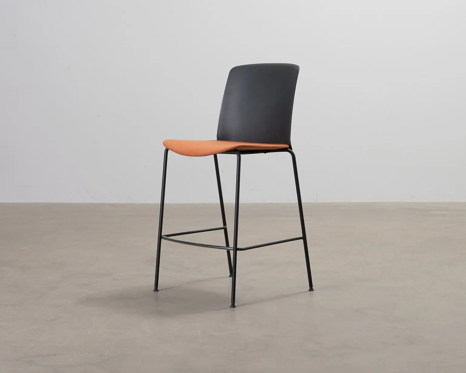 Arper Mixu barstol svart / orange