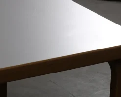 Artek 81B barnbord björk / vit laminat