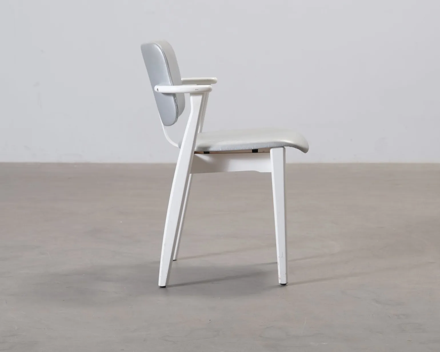 Artek Domus stol vit / silver