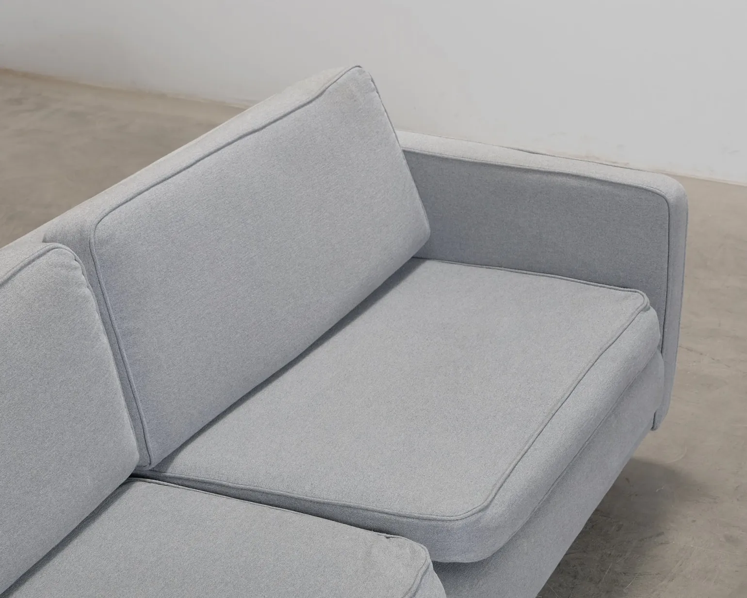 Artek 550 3-sits bäddsoffa grå