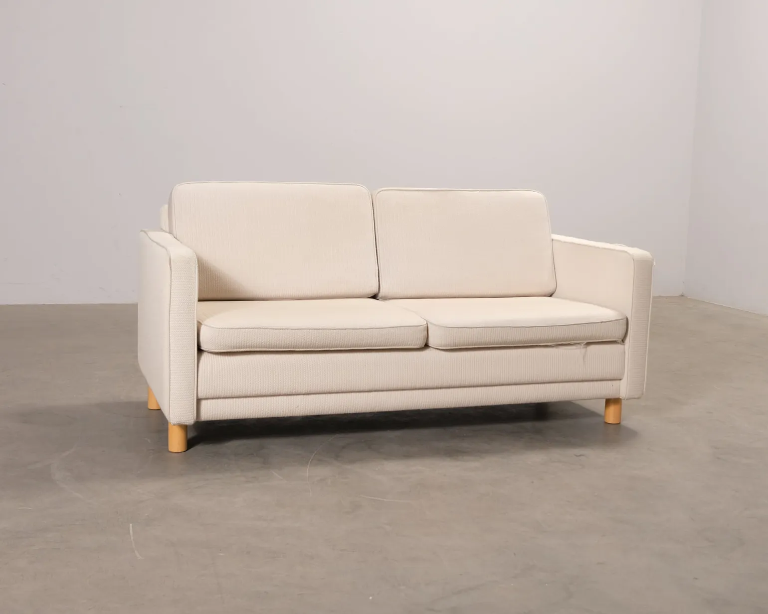 Artek 529 2-sits soffa beige