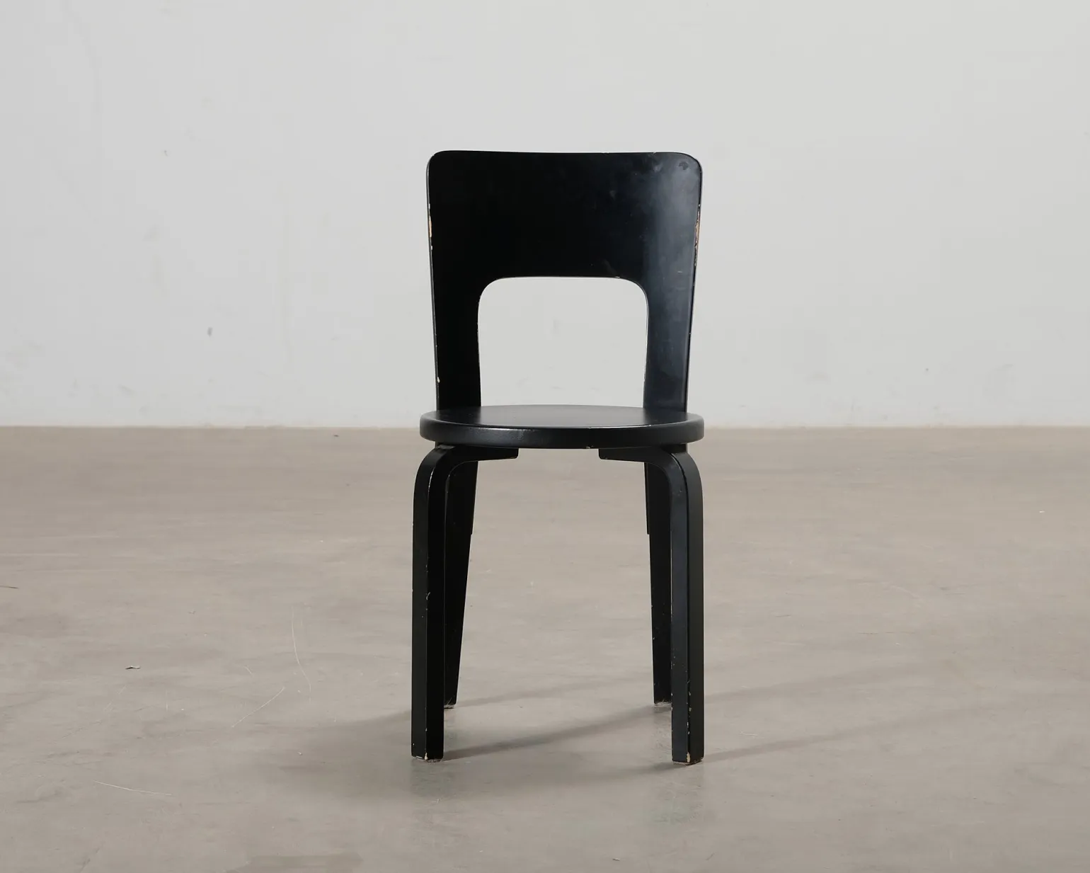 Artek 66 stol svart