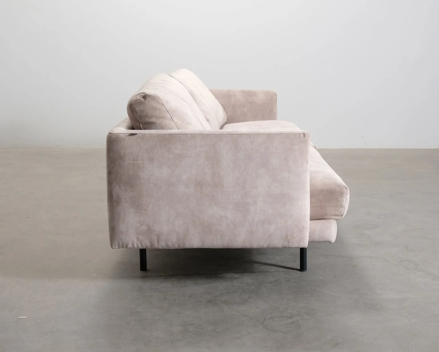 Asko Neiser Bogart 3-sits soffa ljusbeige.