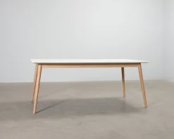 BoConcept Adelaide matbord