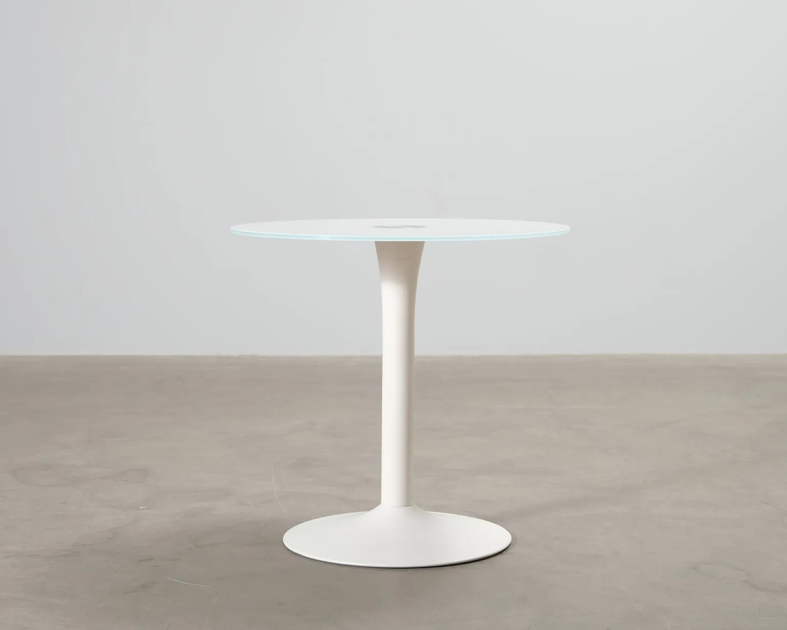 BoConcept New York pöytä ø 80 cm vit