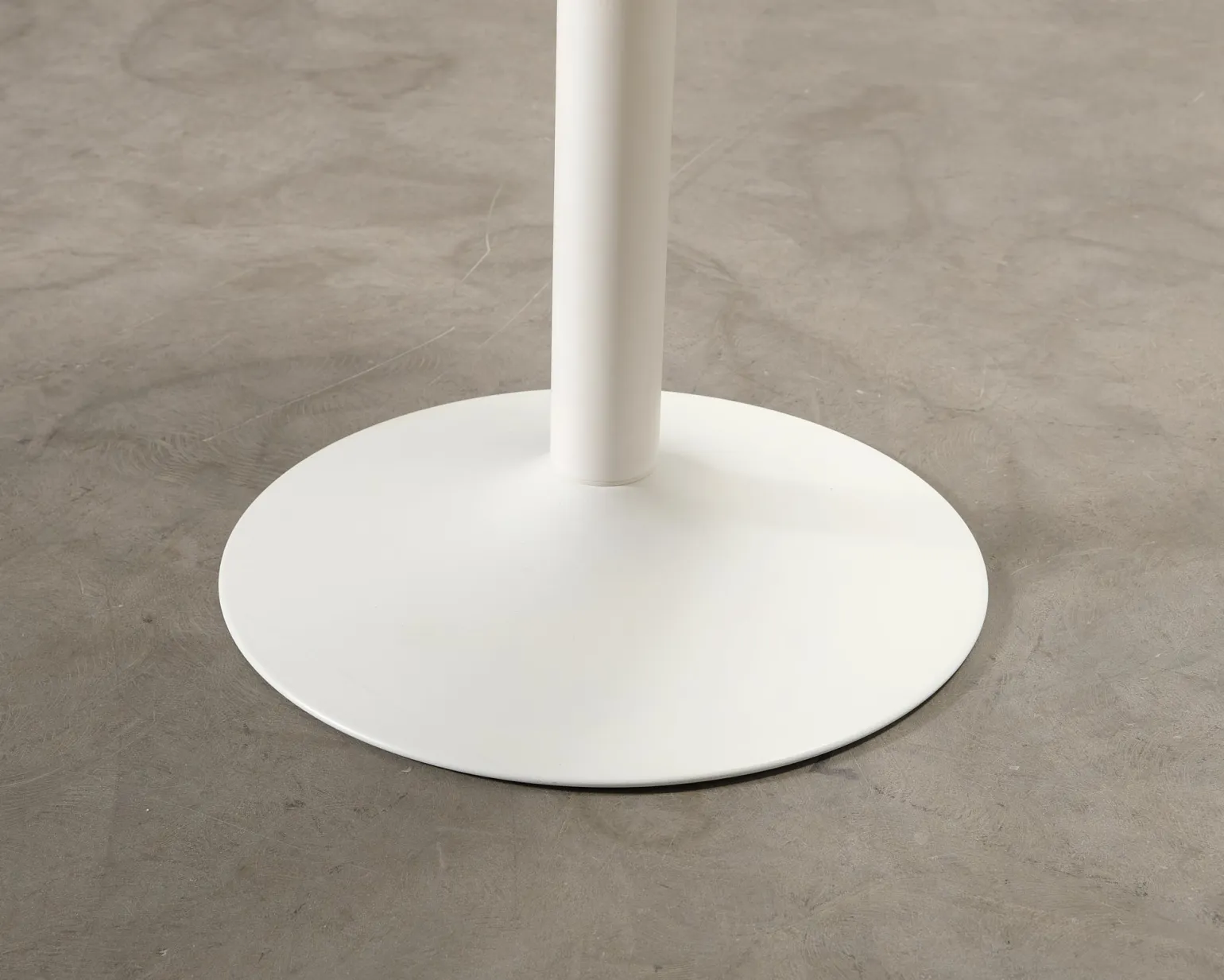BoConcept New York pöytä ø 80 cm vit