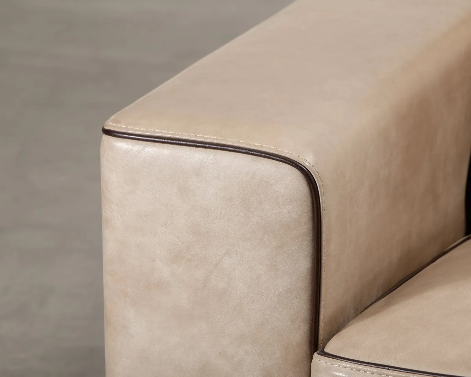 Boknäs 2,5-sits lädersoffa beige