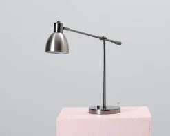 Bordslampa silver