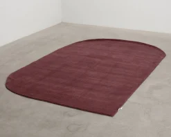 Classic Collection Contour ullmatta 200 x 300 cm vinröd