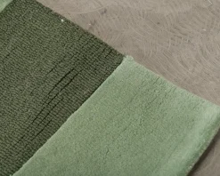 Classic Collection Stripe Boucle matta 200 x 300 cm grön