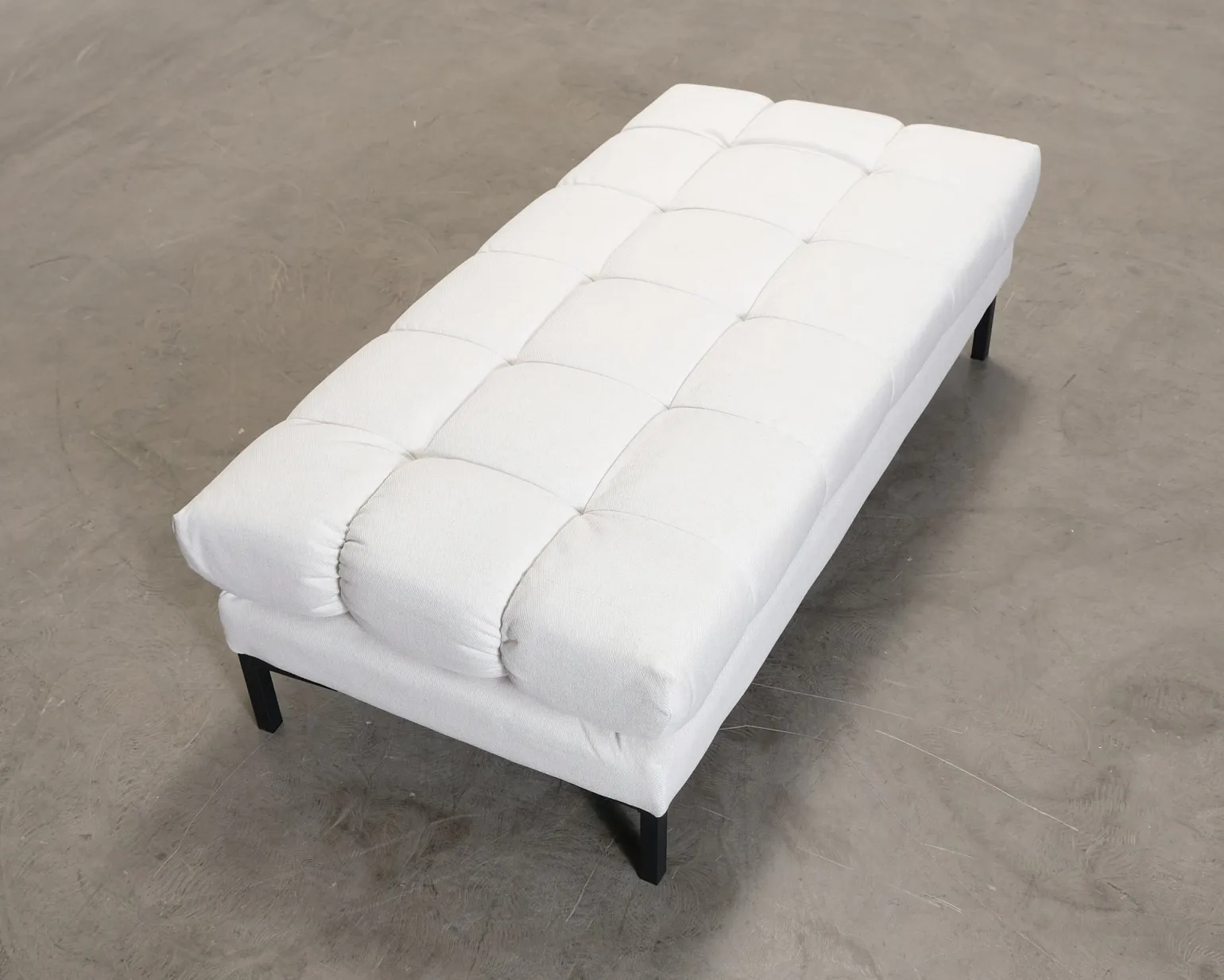 Cosmopolitan Design fotpall / bänk ljusbeige