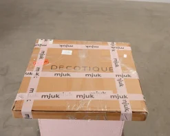 Decotique Edge M01 spegel ø 60 cm svart