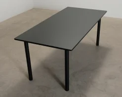Decotique Milo matbord svart 180 cm