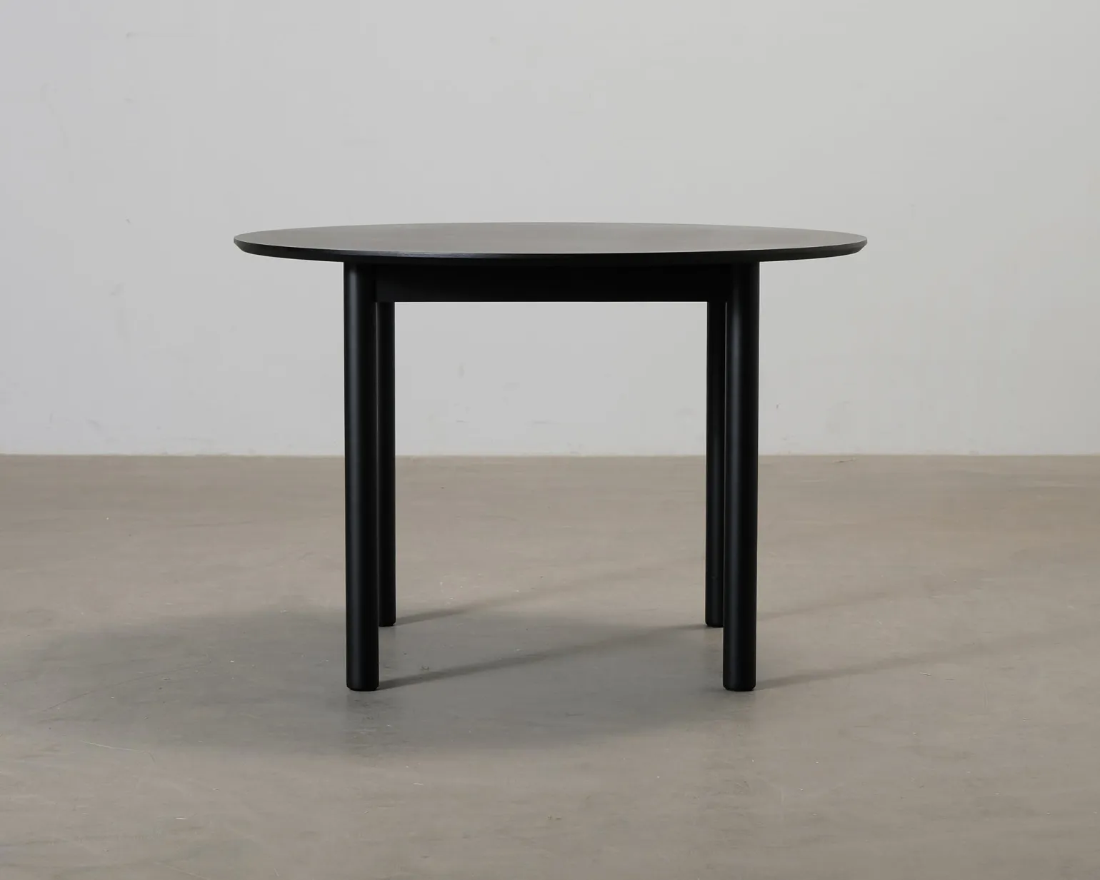 Decotique Milo runt matbord svart ø 110 cm
