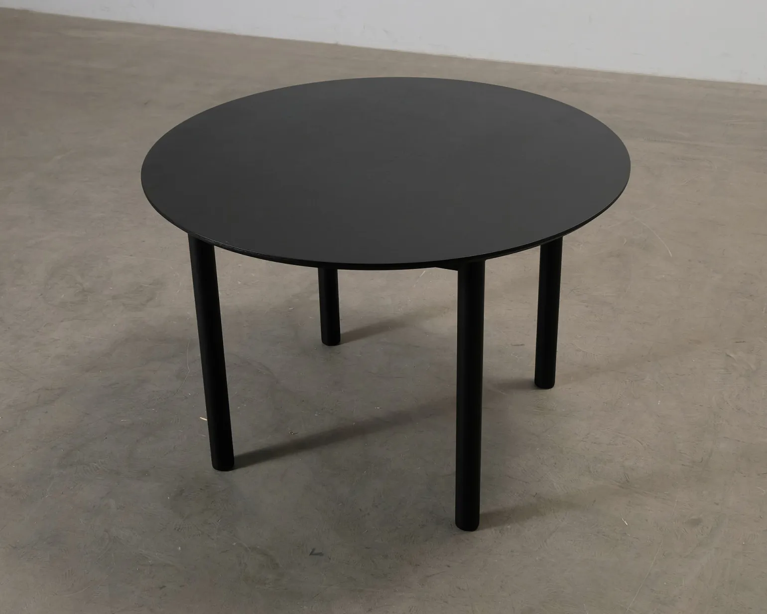 Decotique Milo runt matbord svart ø 110 cm