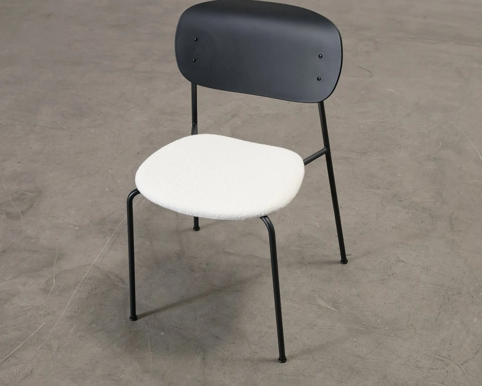 Decotique Note matstol svart / vit, set om 4