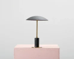 Dyberg Larsen Moon bordslampa svart
