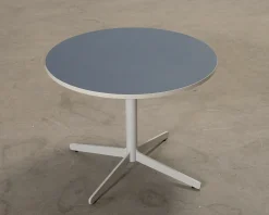 Edsbyn Feather soffbord grå / mörkblå
