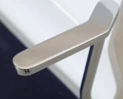Edsbyverken matstol med armstöd