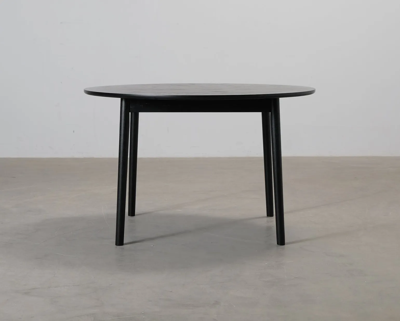 FeelDesign Rita 2.0 matbord svart