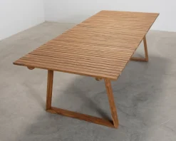 FeelDesign Stripe trädgårdsbord teak