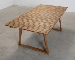 FeelDesign Stripe trädgårdsbord teak