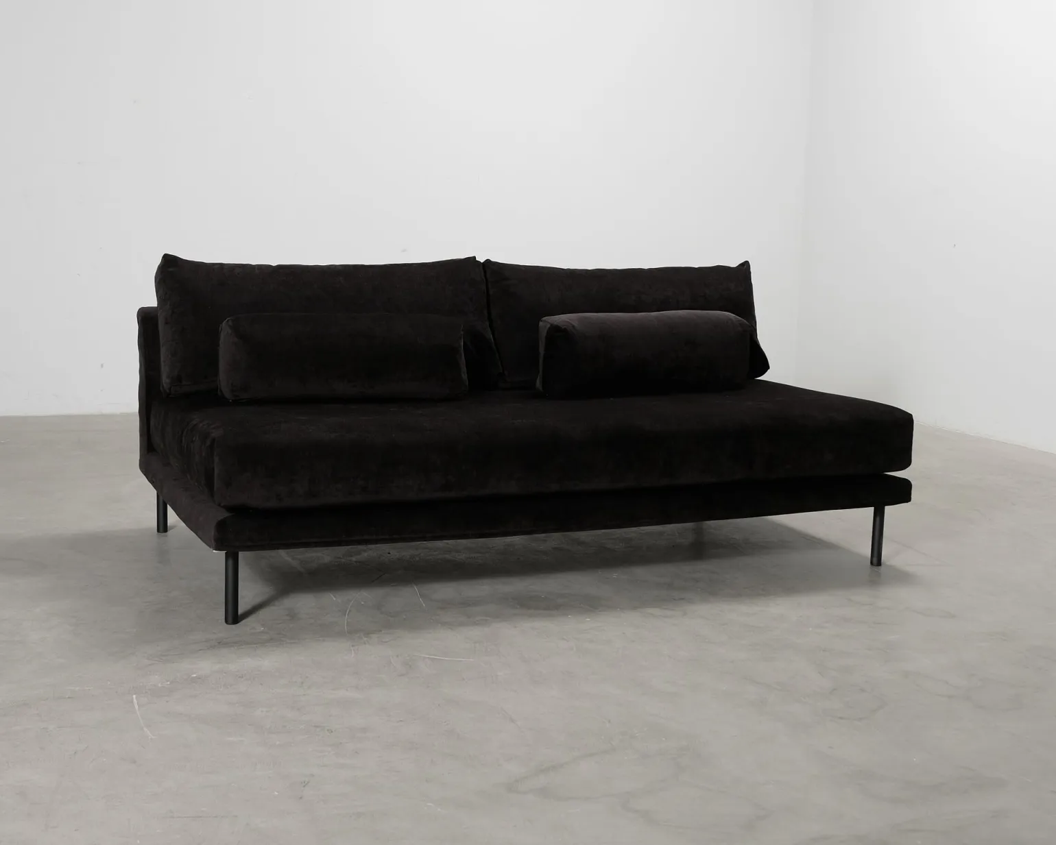 Finsoffat Duo 2-sits soffa svart
