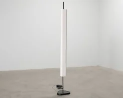 Flos Emi golvlampa naturvit / svart