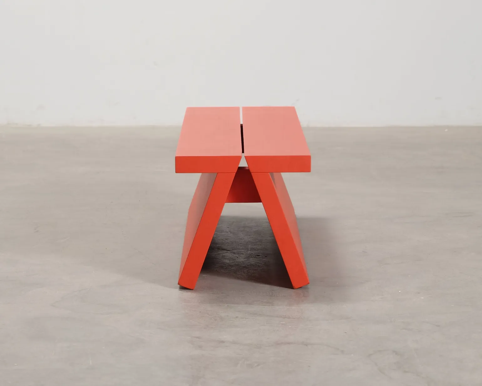 Fogia Supersolid Object 3 bänk röd