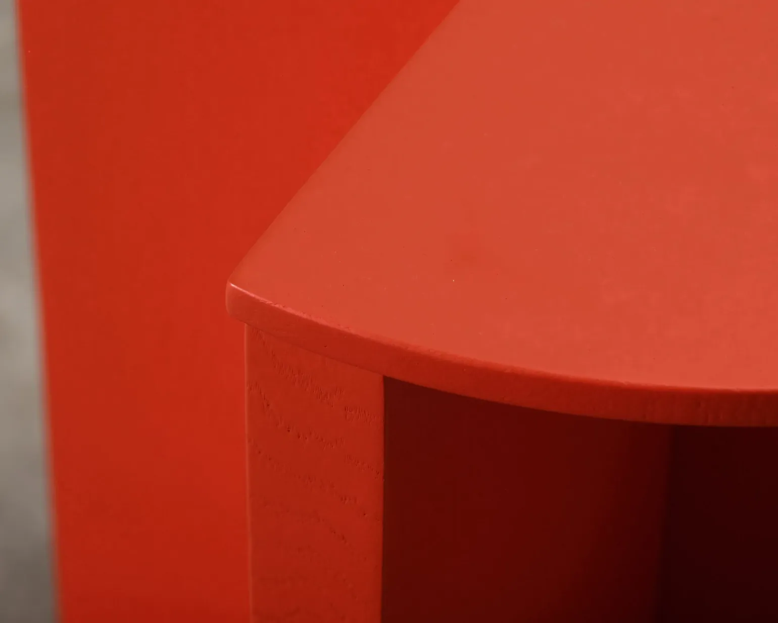 Fogia Supersolid Object 2 sidobord röd