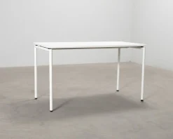 Four Design Contemporary matbord vit