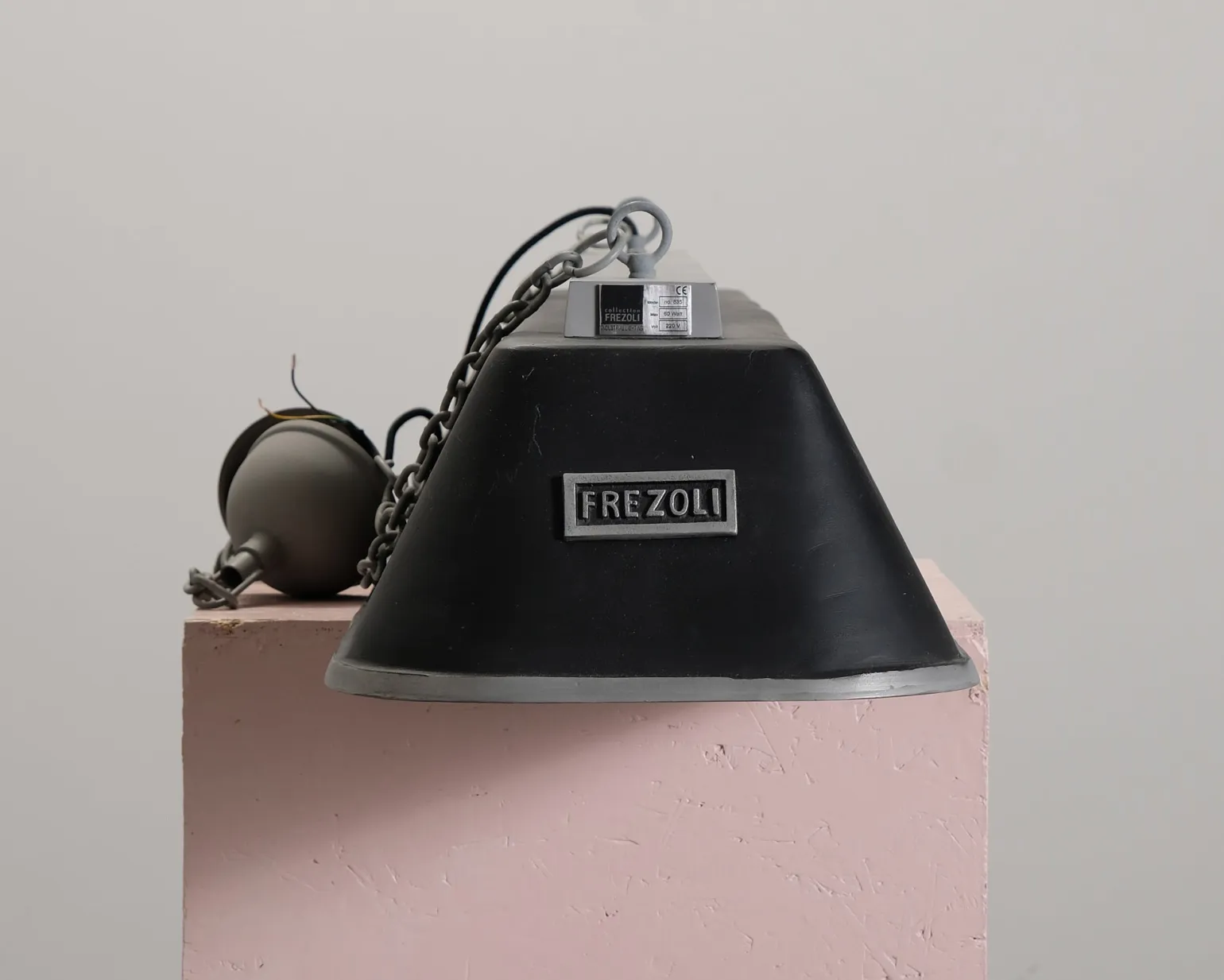 Frezoli Bizz pendellampa svart