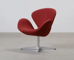 Fritz Hansen Swan 3220 fåtölj röd