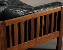 Futura Möbler Monte Carlo 2-sits vintage soffa svart läder