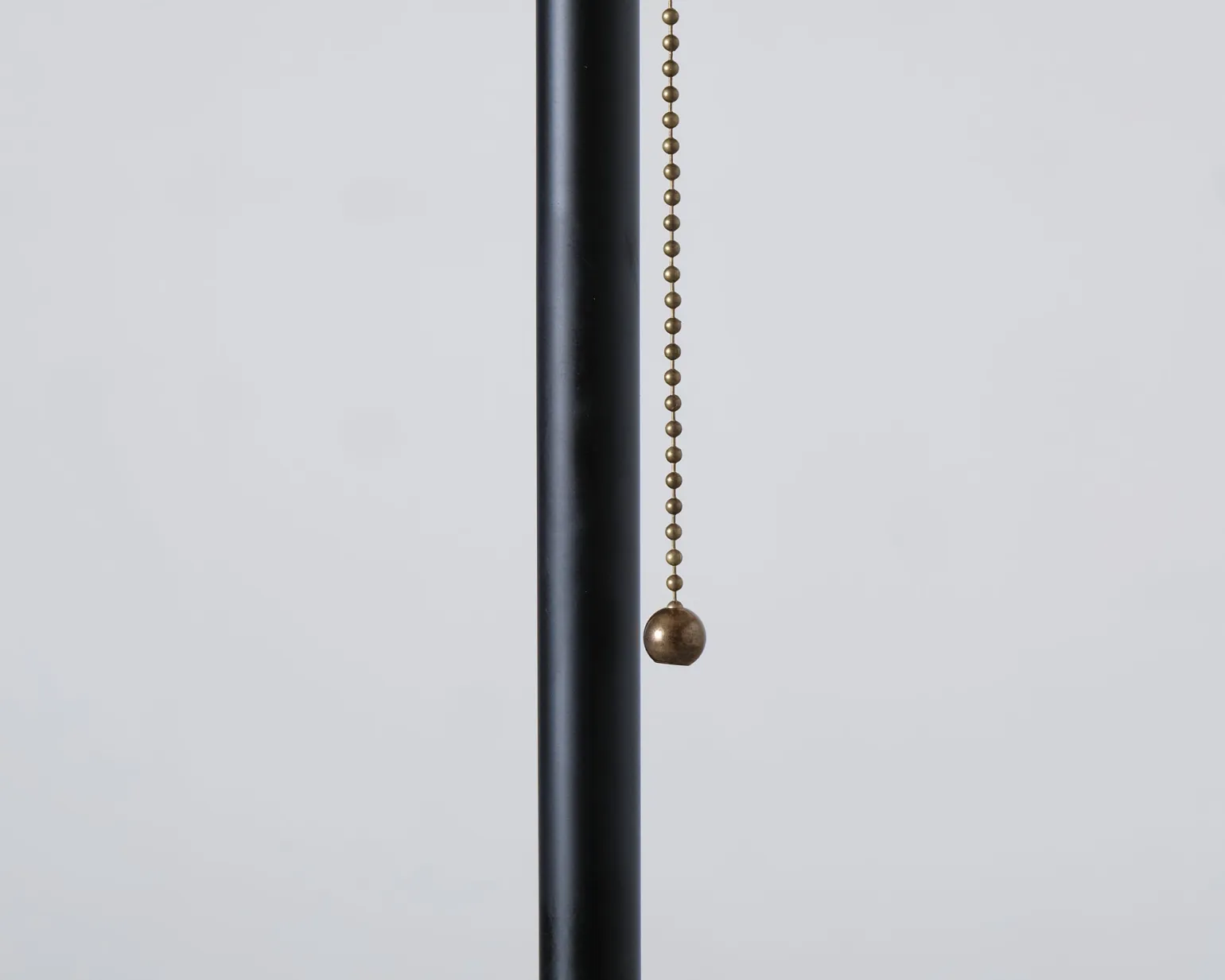 Gubi Gravity golvlampa grå marmor / canvas