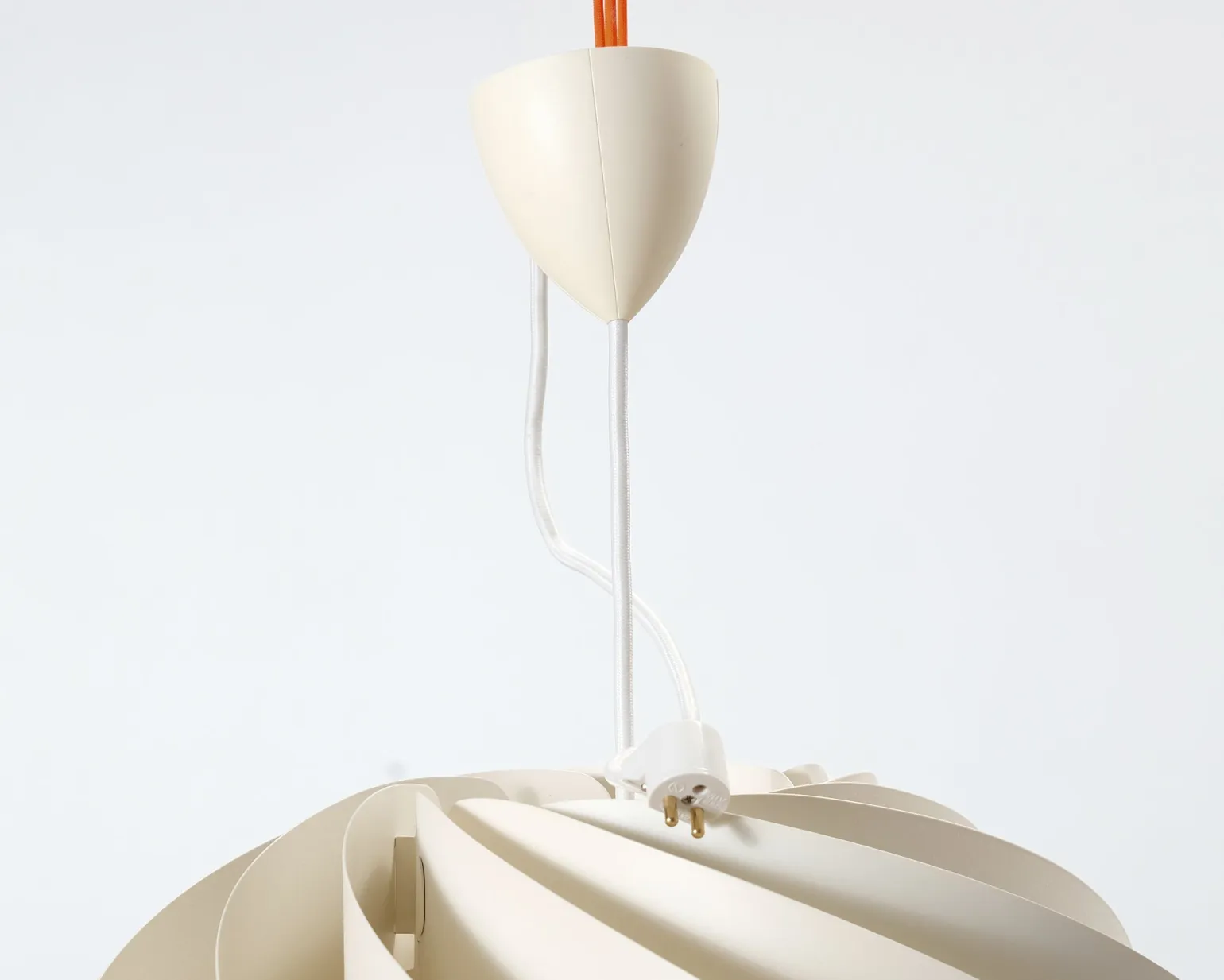 GUBI Louis Weisdorf Turbo pendellampa 62 cm