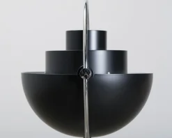 Gubi Multi-Lite golvlampa svart / krom