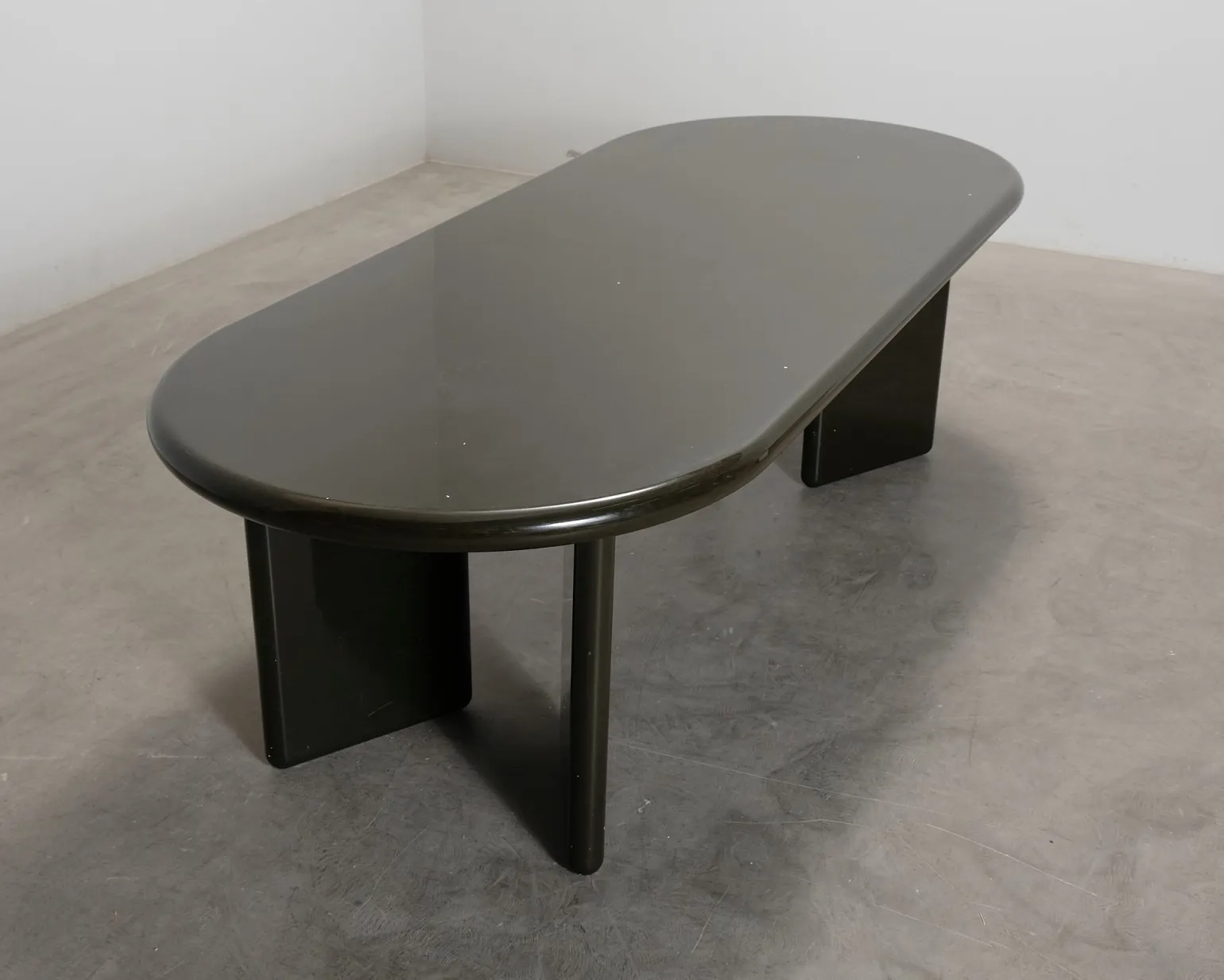 Gustaf Westman Chunky matbord svart