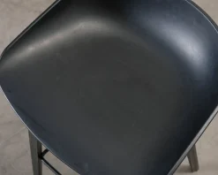 HAY AAS 32 2.0 barstol 75 cm svart / ek