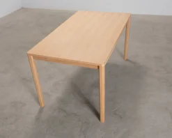 Hübsch Acorn matbord ek