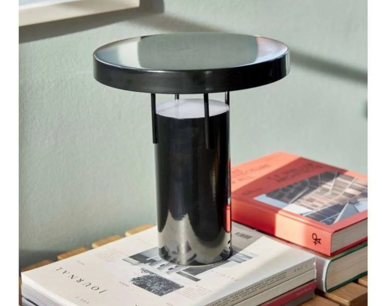 Hübsch BringMe bordslampa svart