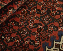 Hosseinabad orientalisk matta 115 x 138 cm