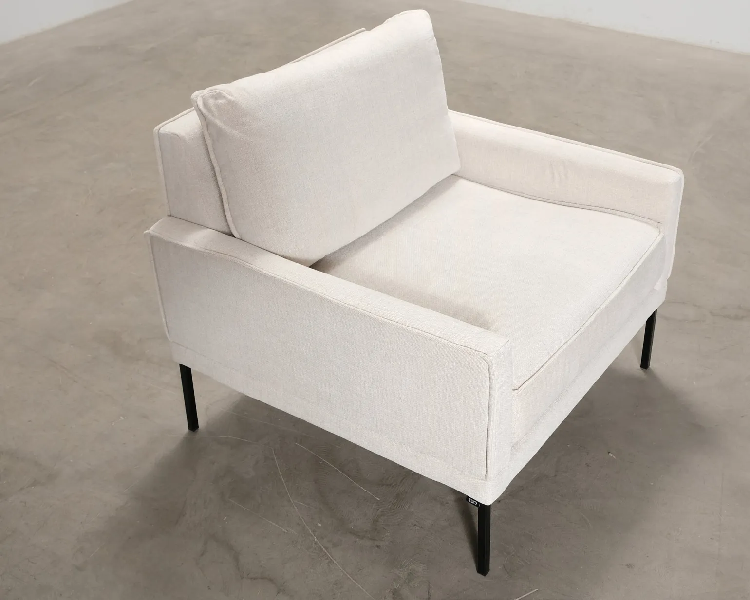 HT Collection Donna fåtölj ljusbeige