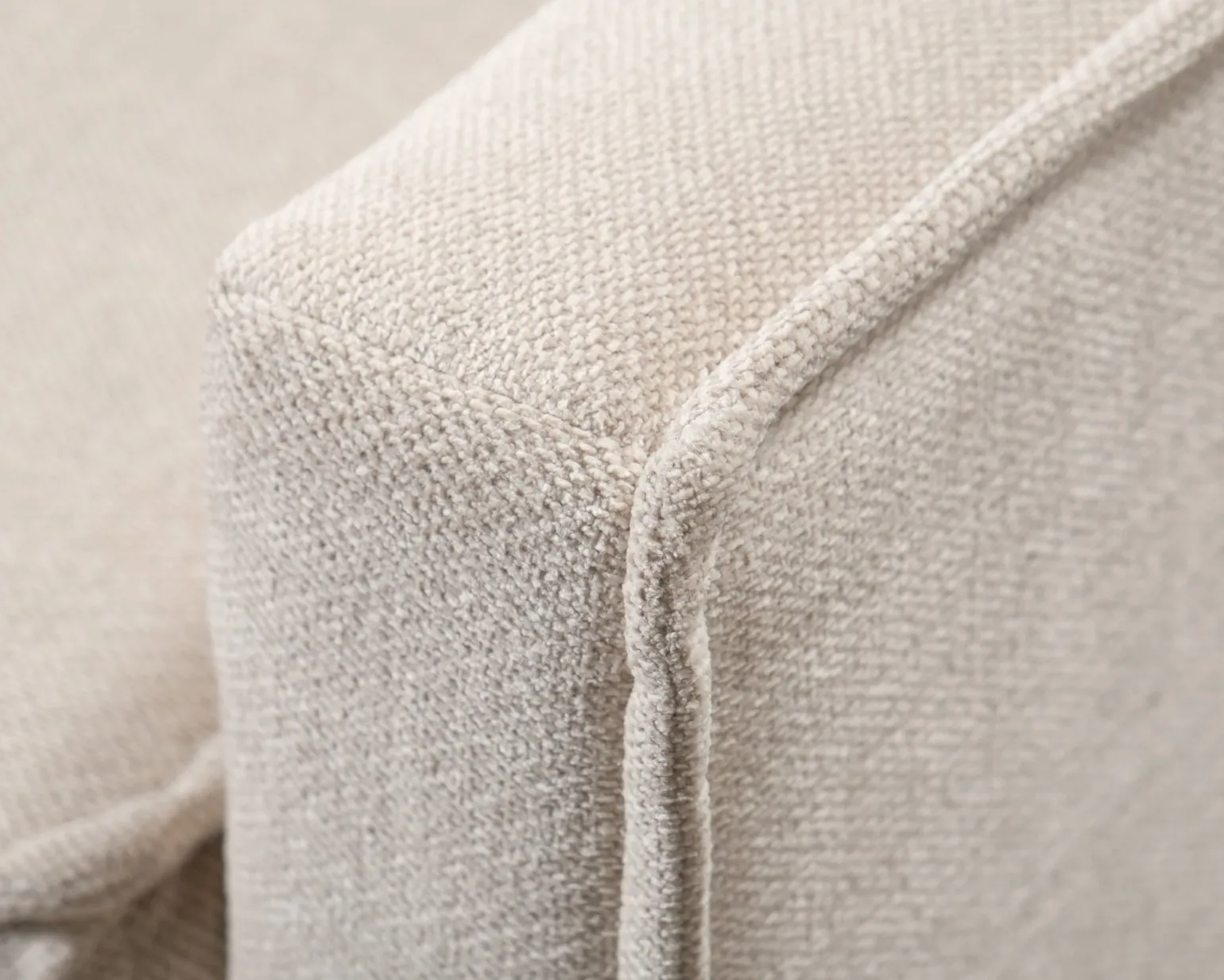 HT Collection Donna fåtölj ljusbeige