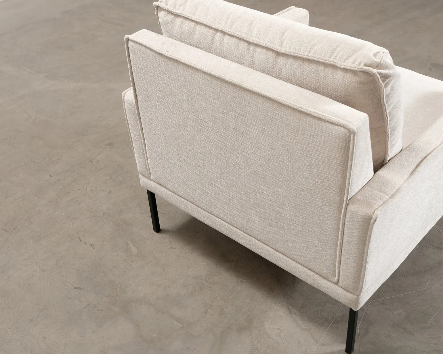 HT Collection Donna fåtölj ljusbeige