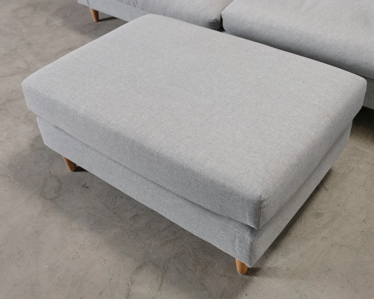 Iris 2,5-sits soffa med fotpall grå