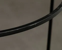 Klädställ i metall svart